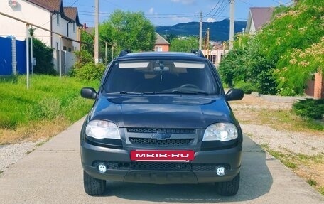 Chevrolet Niva I рестайлинг, 2011 год, 520 000 рублей, 2 фотография
