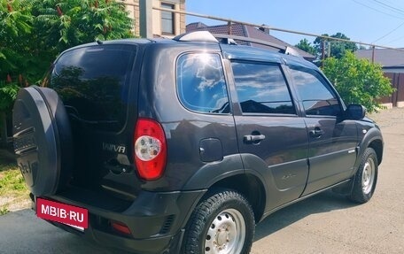 Chevrolet Niva I рестайлинг, 2011 год, 520 000 рублей, 7 фотография