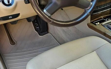 Mercedes-Benz E-Класс, 2010 год, 1 500 000 рублей, 2 фотография
