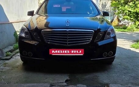 Mercedes-Benz E-Класс, 2010 год, 1 500 000 рублей, 6 фотография