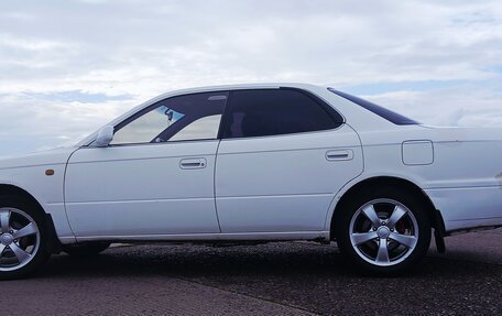 Toyota Vista, 1996 год, 250 000 рублей, 4 фотография