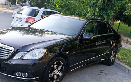 Mercedes-Benz E-Класс, 2010 год, 1 500 000 рублей, 23 фотография
