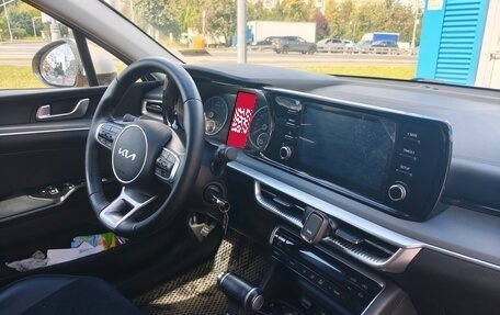 KIA K5, 2021 год, 2 300 000 рублей, 7 фотография