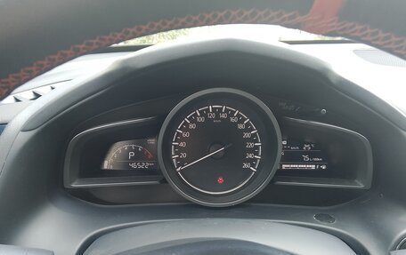 Mazda CX-4, 2021 год, 2 600 000 рублей, 9 фотография