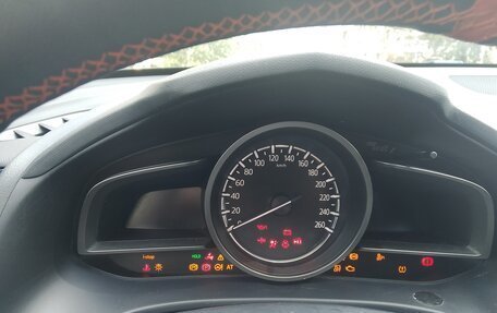 Mazda CX-4, 2021 год, 2 600 000 рублей, 10 фотография