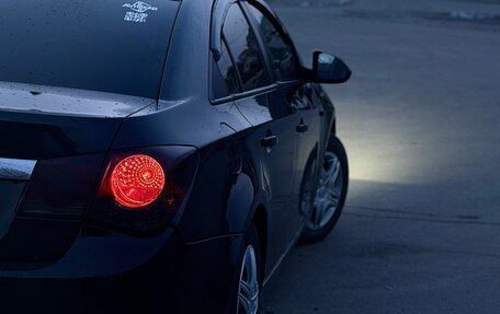 Chevrolet Cruze II, 2010 год, 590 000 рублей, 4 фотография