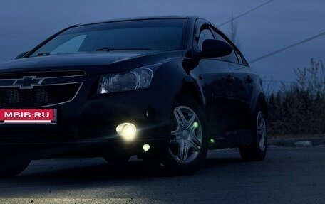 Chevrolet Cruze II, 2010 год, 590 000 рублей, 2 фотография