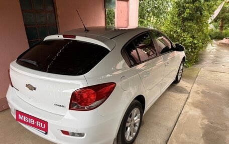 Chevrolet Cruze II, 2014 год, 850 000 рублей, 2 фотография