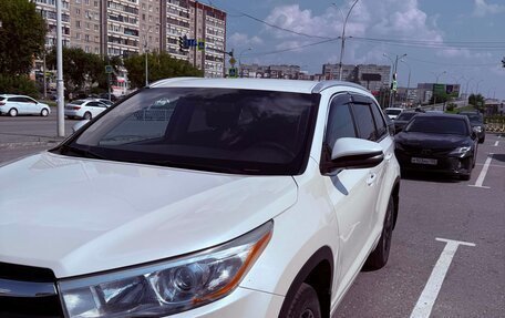 Toyota Highlander III, 2014 год, 2 790 000 рублей, 3 фотография