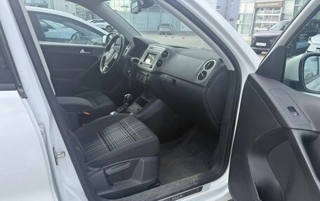 Volkswagen Tiguan I, 2016 год, 1 980 000 рублей, 7 фотография