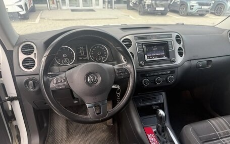 Volkswagen Tiguan I, 2016 год, 1 980 000 рублей, 10 фотография