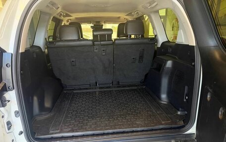 Toyota Land Cruiser Prado 150 рестайлинг 2, 2020 год, 6 050 000 рублей, 7 фотография