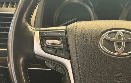 Toyota Land Cruiser Prado 150 рестайлинг 2, 2020 год, 6 050 000 рублей, 17 фотография