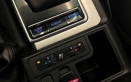Toyota Land Cruiser Prado 150 рестайлинг 2, 2020 год, 6 050 000 рублей, 22 фотография
