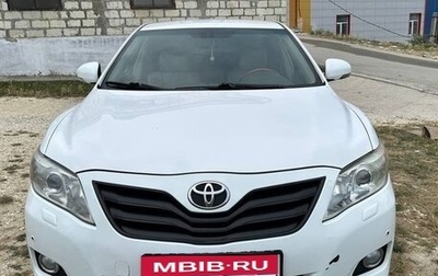 Toyota Camry, 2011 год, 900 000 рублей, 1 фотография