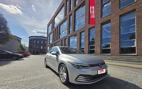 Volkswagen Golf VIII, 2020 год, 1 900 000 рублей, 3 фотография