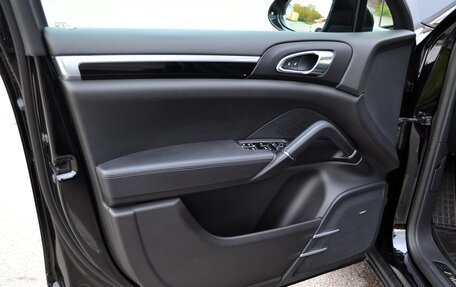 Porsche Cayenne III, 2017 год, 3 949 000 рублей, 7 фотография