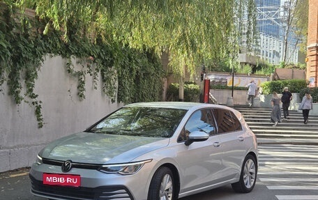 Volkswagen Golf VIII, 2020 год, 1 900 000 рублей, 8 фотография