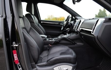 Porsche Cayenne III, 2017 год, 3 949 000 рублей, 11 фотография