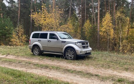 Dodge Nitro, 2007 год, 700 000 рублей, 3 фотография