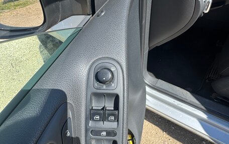 Volkswagen Golf VI, 2010 год, 700 000 рублей, 9 фотография