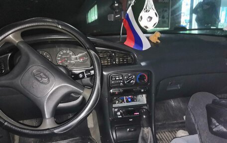 Hyundai Sonata III рестайлинг, 1997 год, 145 000 рублей, 1 фотография