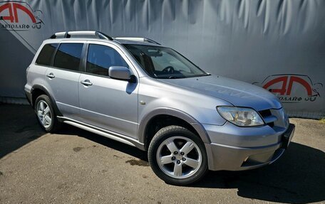 Mitsubishi Outlander III рестайлинг 3, 2005 год, 635 000 рублей, 1 фотография