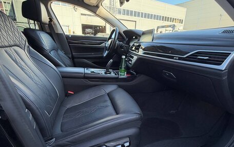 BMW 7 серия, 2021 год, 3 250 000 рублей, 13 фотография