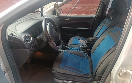 Ford Focus II рестайлинг, 2006 год, 350 000 рублей, 17 фотография