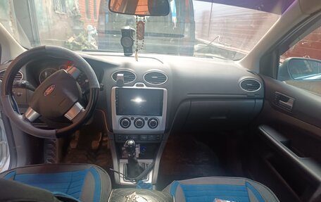 Ford Focus II рестайлинг, 2006 год, 350 000 рублей, 18 фотография