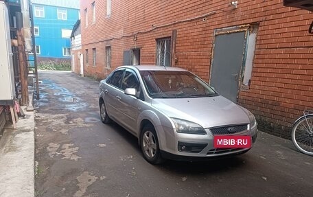 Ford Focus II рестайлинг, 2006 год, 350 000 рублей, 21 фотография