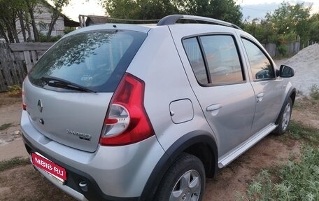 Renault Sandero I, 2013 год, 650 000 рублей, 10 фотография
