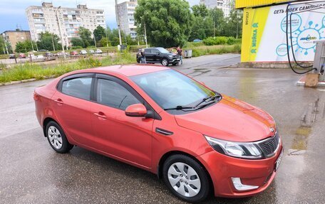 KIA Rio III рестайлинг, 2013 год, 640 000 рублей, 2 фотография