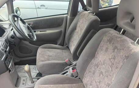 Toyota Corolla Spacio II, 1999 год, 400 000 рублей, 10 фотография