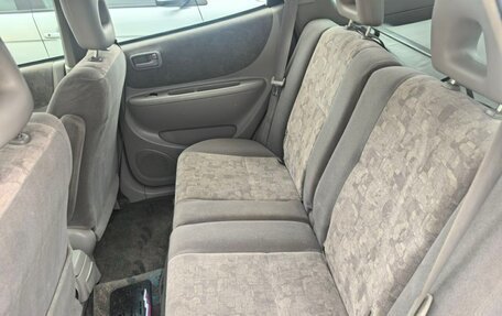 Toyota Corolla Spacio II, 1999 год, 400 000 рублей, 9 фотография