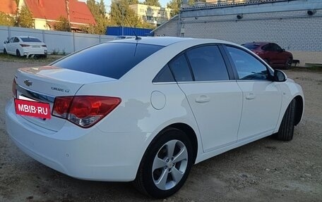 Chevrolet Cruze II, 2011 год, 870 000 рублей, 10 фотография