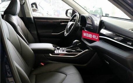 Toyota Highlander, 2026 год, 5 590 000 рублей, 16 фотография