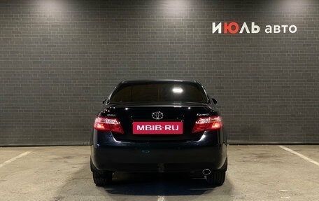 Toyota Camry, 2011 год, 1 550 000 рублей, 6 фотография