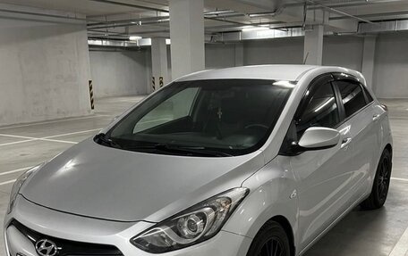 Hyundai i30 II рестайлинг, 2012 год, 750 000 рублей, 2 фотография