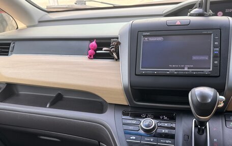 Honda Freed II, 2019 год, 1 600 000 рублей, 10 фотография