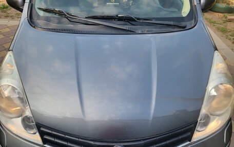 Nissan Note II рестайлинг, 2011 год, 750 000 рублей, 2 фотография
