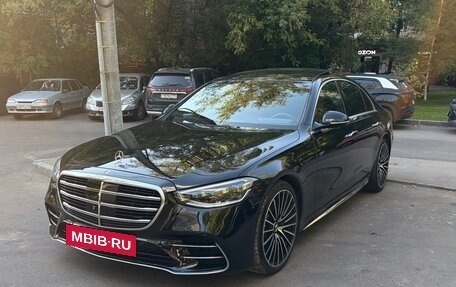 Mercedes-Benz S-Класс, 2022 год, 11 000 000 рублей, 3 фотография