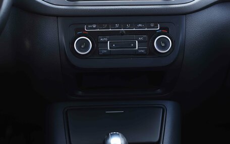 Volkswagen Tiguan I, 2013 год, 1 205 100 рублей, 16 фотография