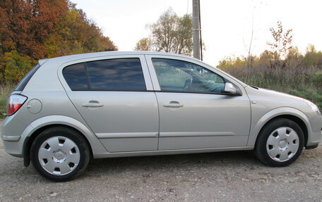Opel Astra H, 2006 год, 330 000 рублей, 10 фотография