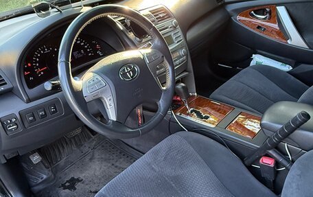 Toyota Camry, 2011 год, 1 300 000 рублей, 9 фотография