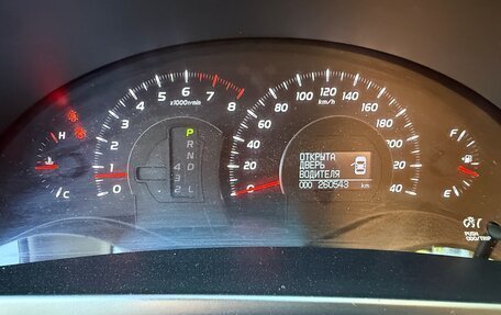 Toyota Camry, 2011 год, 1 300 000 рублей, 10 фотография
