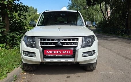 Mitsubishi Pajero IV, 2019 год, 3 750 000 рублей, 5 фотография