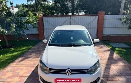 Volkswagen Polo VI (EU Market), 2013 год, 775 000 рублей, 2 фотография