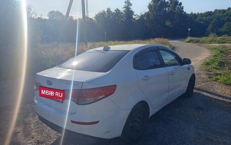 KIA Rio III рестайлинг, 2015 год, 750 000 рублей, 4 фотография