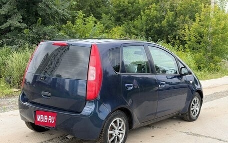 Mitsubishi Colt VI рестайлинг, 2003 год, 245 000 рублей, 2 фотография